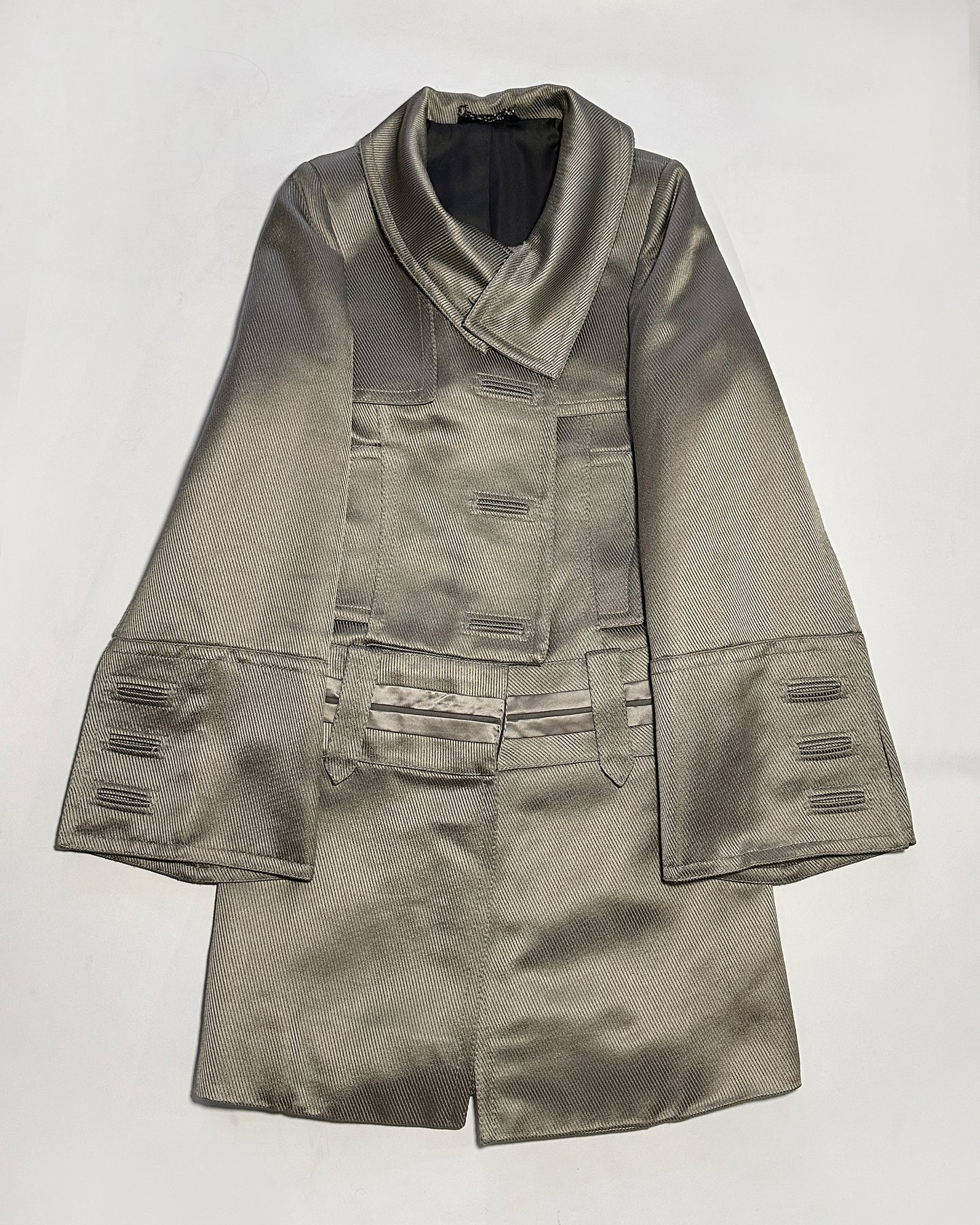 Gucci Fall 2005 Silver Runway Coat