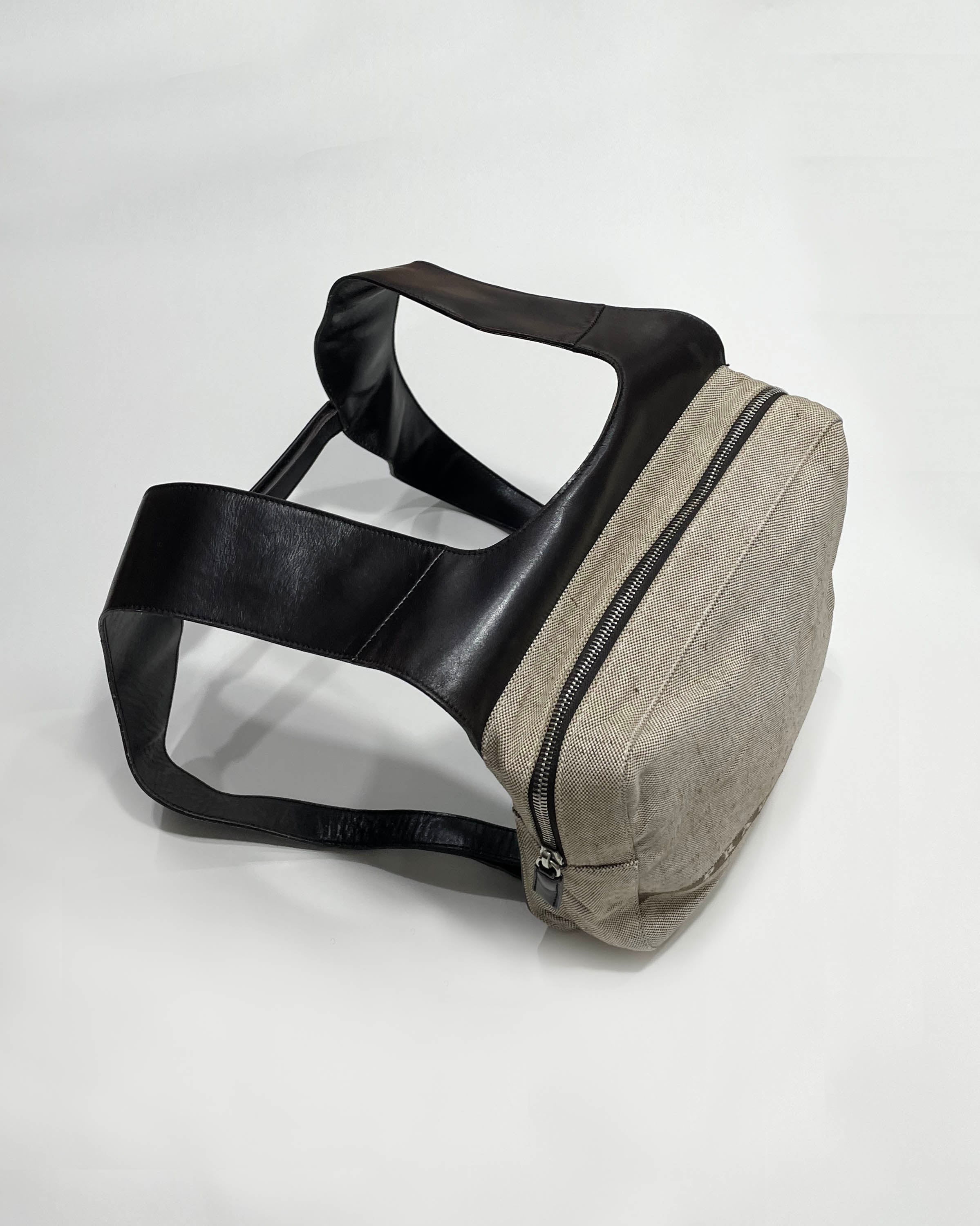 Prada Spring 1999 Chest Ring Backpack – velvetknife